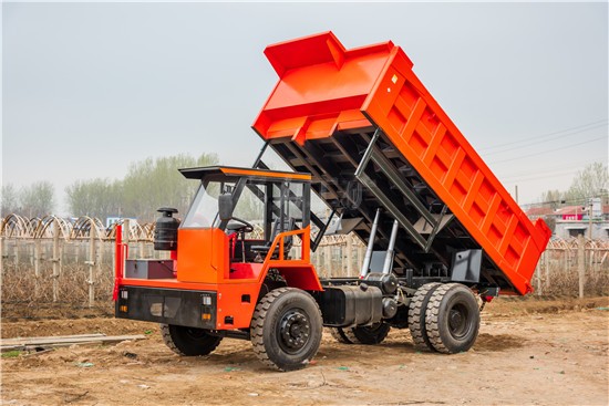 礦用井下運(yùn)輸車優(yōu)勢(shì)