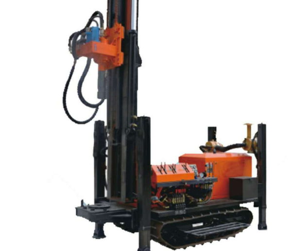 水井鉆機(jī)特點(diǎn)及注意事項(xiàng)