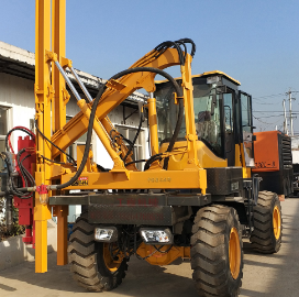 如何選購(gòu)裝載式護(hù)欄打樁機(jī)