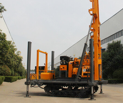 履帶式鉆機(jī)磨合期注意事項(xiàng)