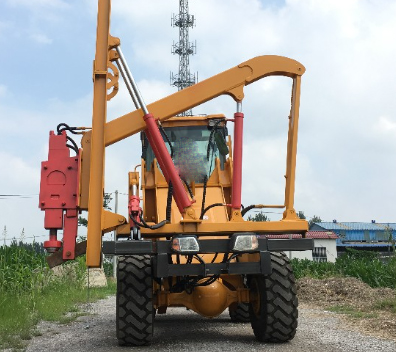 高速公路護(hù)欄打樁機(jī)的水箱的清洗