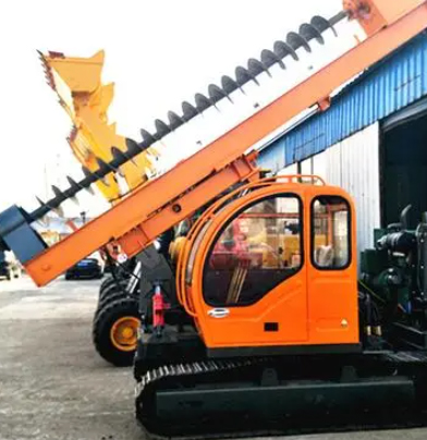 光伏打樁機(jī)在安裝光伏板時(shí)，需要注意哪些安全事項(xiàng)?