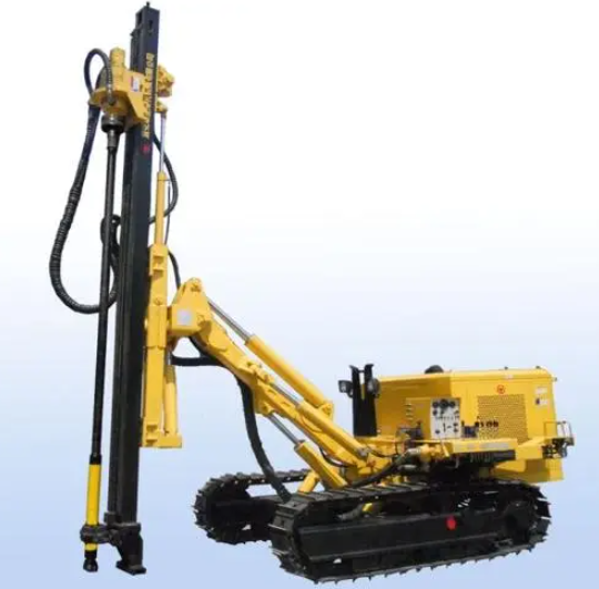 潛孔鉆機(jī)操作中的注意事項(xiàng)