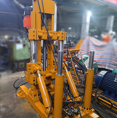 垂直定向鉆機(jī)操作注意事項