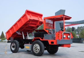 礦用四不像運輸車運輸注意事項